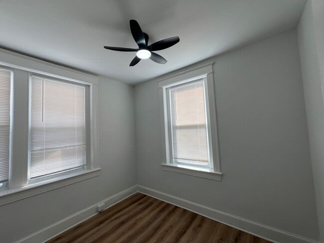 Photo - 1941 16th St SE Unit 1