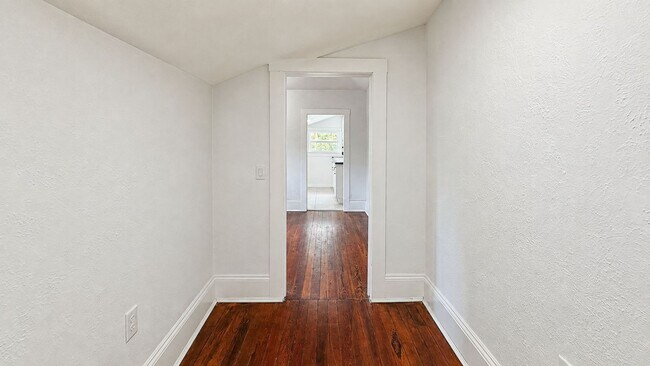 Photo - 128 Orange Ave