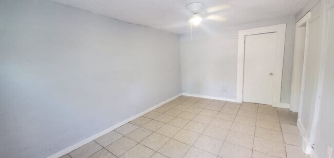 Photo - 1903 7th Ave S Unidad A