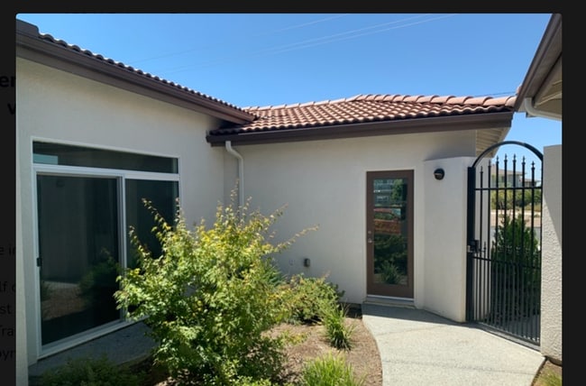 Photo - 137 N Belmont Rd