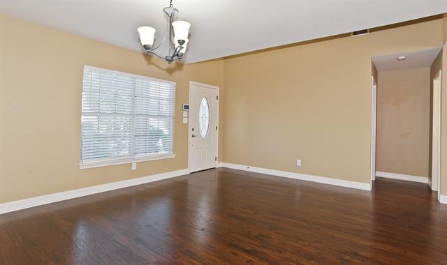 Photo - 318 Kissimmee Dr