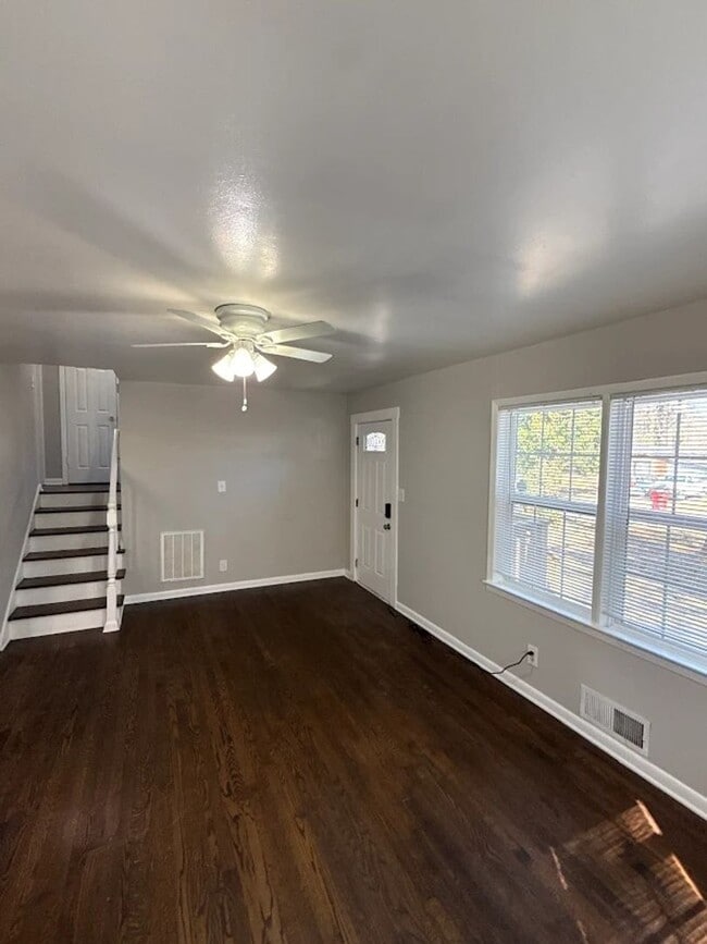 Photo - 4 Bed 2 Bath in Atlanta!