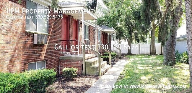 Building Photo - 1821 Ferndale Rd NW Unit 35
