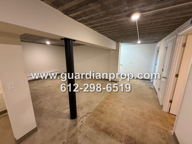 Photo - 7535 Cloman Way E Unit B