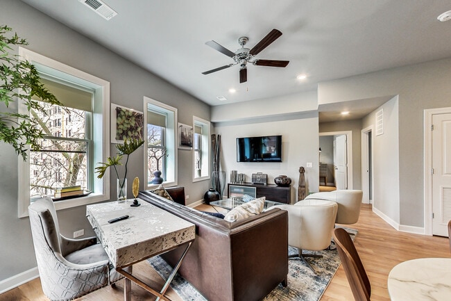 Photo - 5117 S Kenwood Ave Unit 102