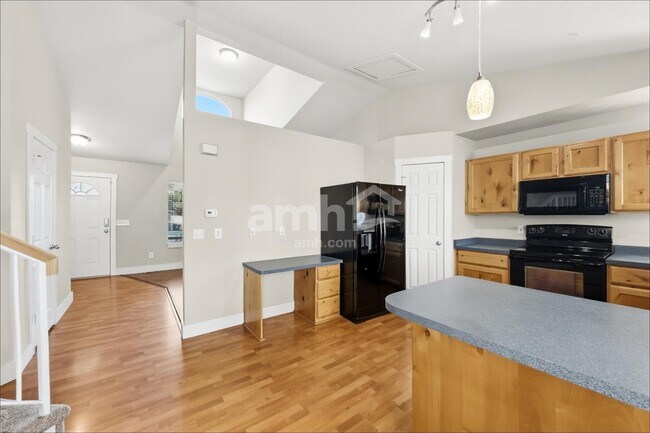 282 W Bricker Rd