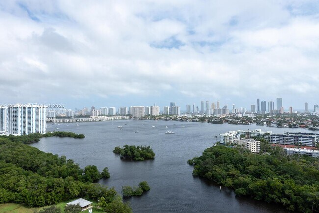 Photo - 16385 Biscayne Blvd Unit 2304