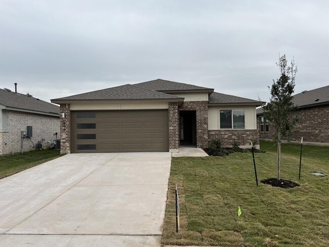 Building Photo - 416 Coda Xing