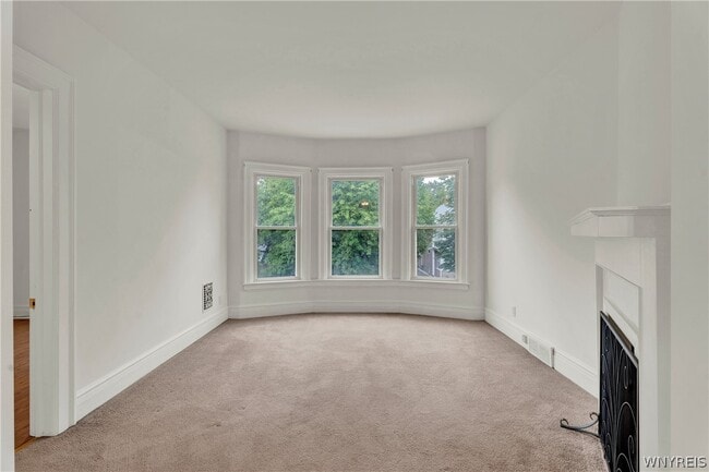 Photo - 238 Saranac Ave