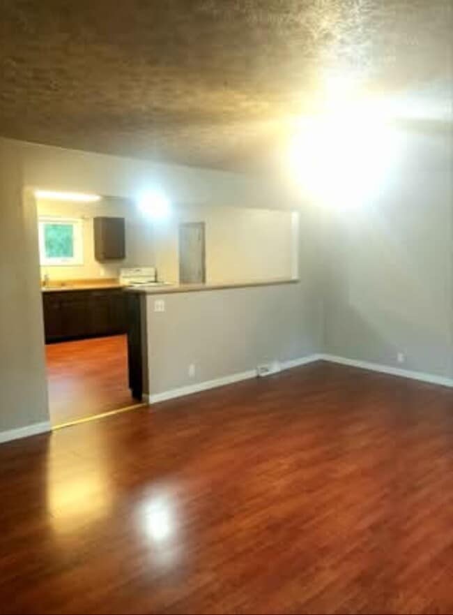 Photo - 1096 Shoshone Dr