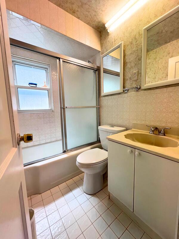 Photo - 171 Oak Manor Pkwy