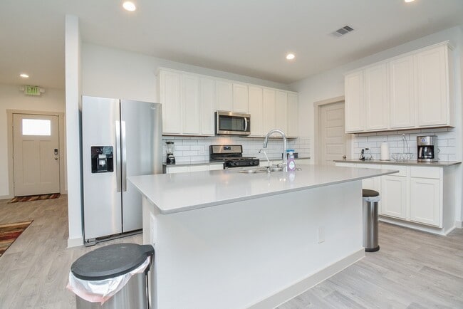 Photo - 7326 Marina Hts Wy
