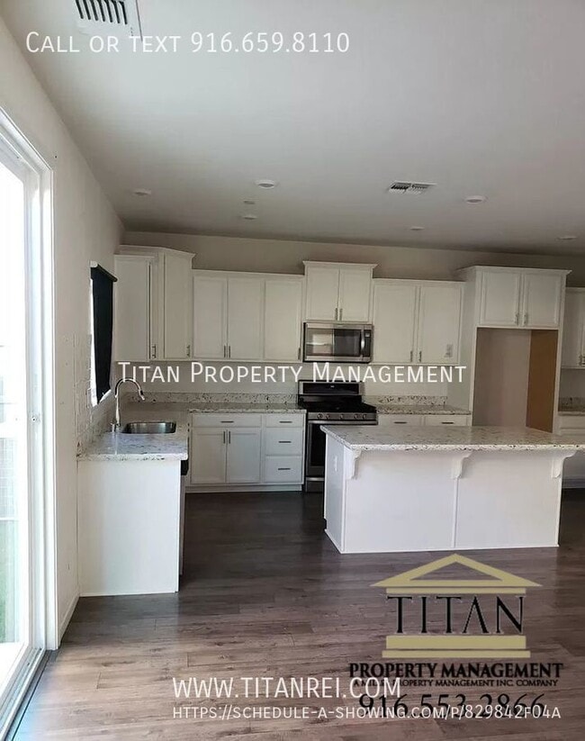 3105 Mabry Dr