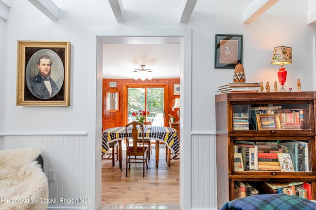 Photo - 16 Bakertown Rd