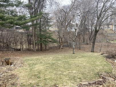 Minnetonka Home: 3-Bedroom Retreat with Finished Basement & Hardwood Floors 9/1