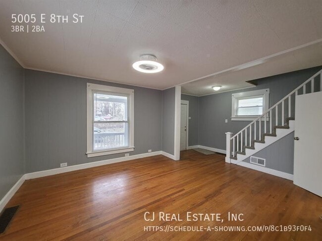 Photo - 5005 E 8th St