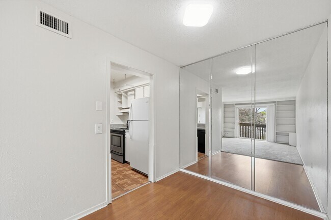 Photo - 4845 Cedar Springs Rd