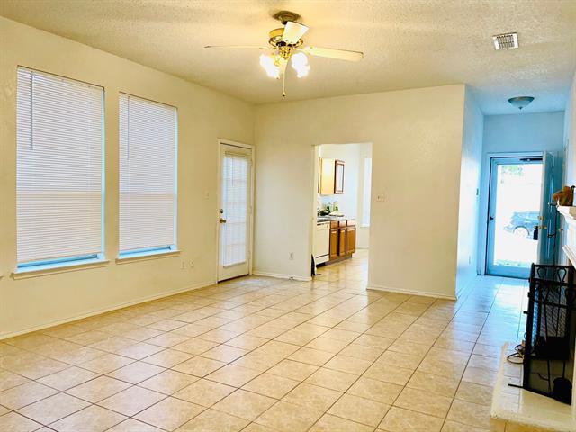 Photo - 4337 Park Creek Cir N