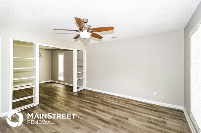 Photo - 6631 Elmore Rd