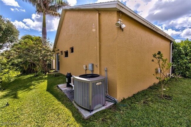 Building Photo - 3748 Kent Dr Rental