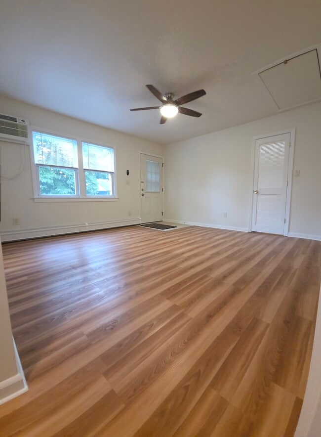 Photo - 139 2nd St Unit 137