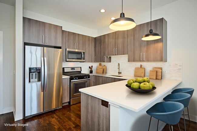 Staged Kitchen - 5139 N Broadway St