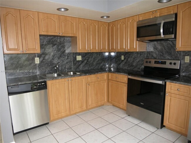 Photo - 8600 SW 133rd Avenue Rd Unit 418