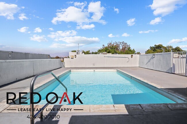 8309 Cedros Ave Unit 312