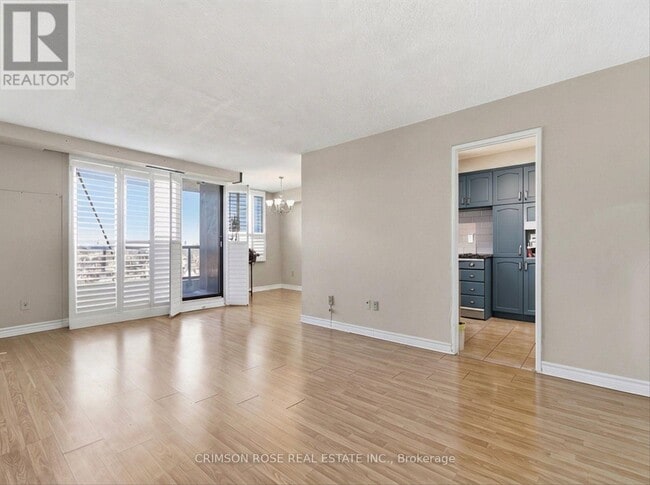 Photo - 92 Church St S Unité 705