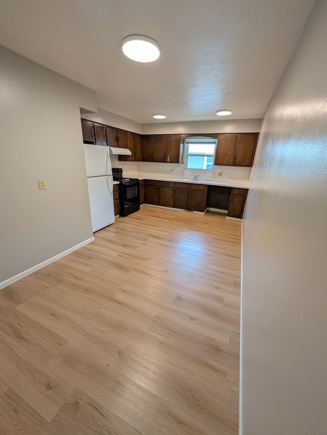 Photo - 2034 S Barcliff Ave