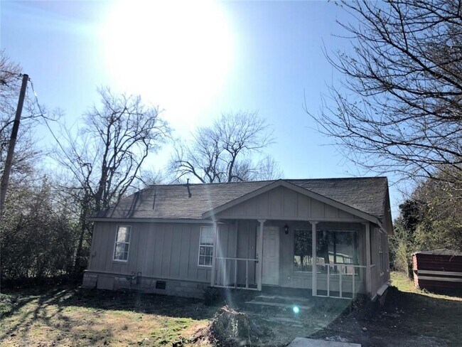 Photo - 581 S Ray Ave