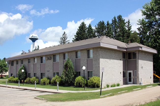 Building Photo - Cedar Street Complex Rental