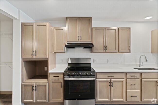 A1 - Kitchen - Libertad Austin Rental