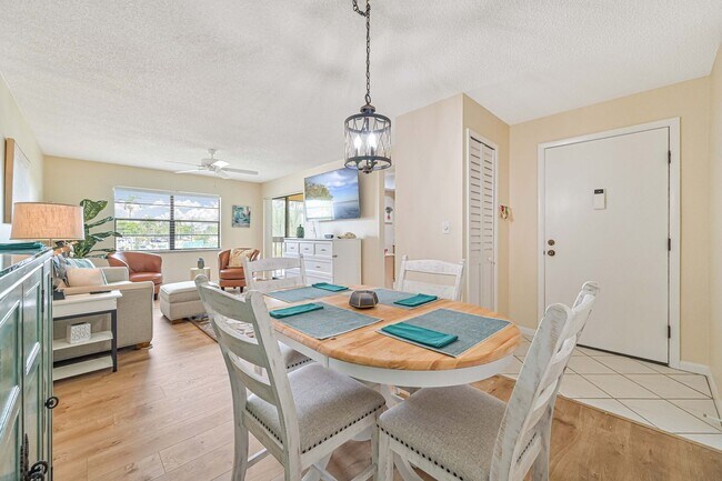 Photo - * Renovated 1/1 Condo ~ Annual Lease, Whis... Unit 107