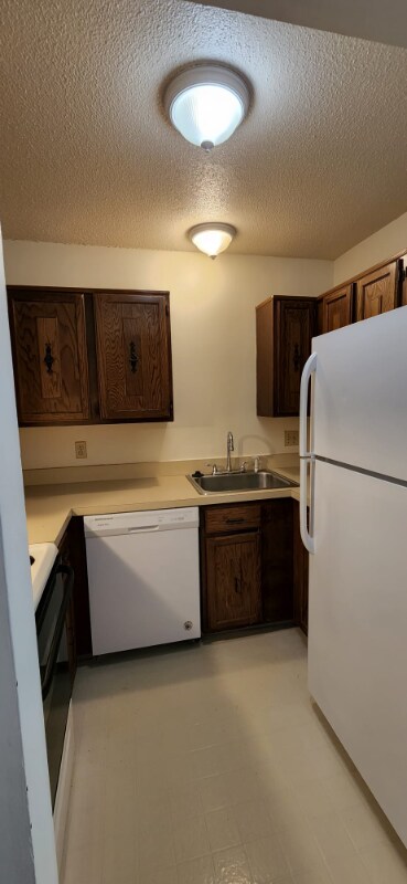 Photo - 7 Autumn Leaf Dr Unit 23