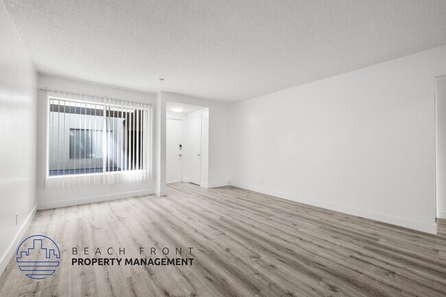 Photo - 355 Coronado Ave.