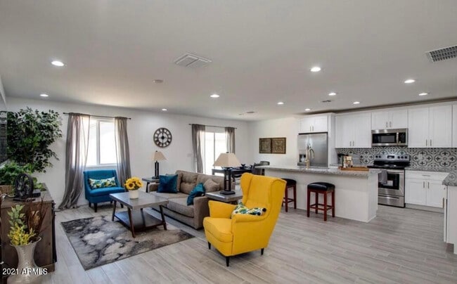 Photo - 5735 S 12th Ln