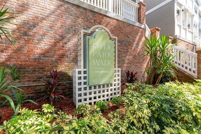 Building Photo - 800 S Dakota Ave Unit 435