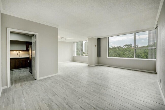 Photo - 14 Greenway Plaza Unidad 5-O