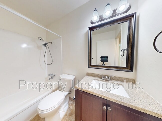 Photo - 1356 Hobart Dr