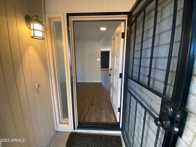 Photo - 5403 W Acapulco Ln