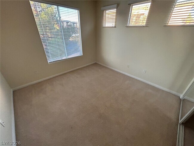Photo - 4400 S Jones Blvd Unit 2052