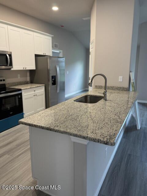 Photo - 417 Harrington St SW