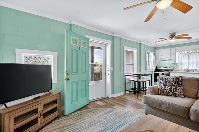 Building Photo - 410 S Anderson Blvd Unit ID1302650P Rental