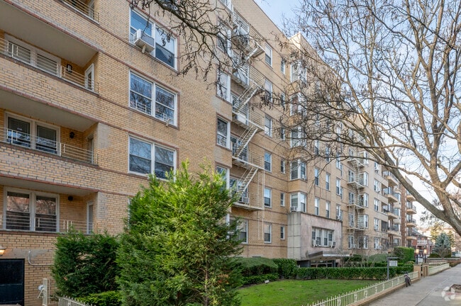 Photo - 1250 Ocean Pky