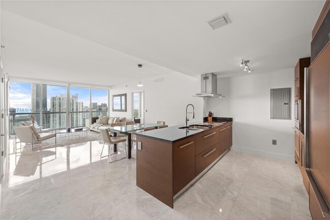 Photo - 495 Brickell Ave Unit 5003