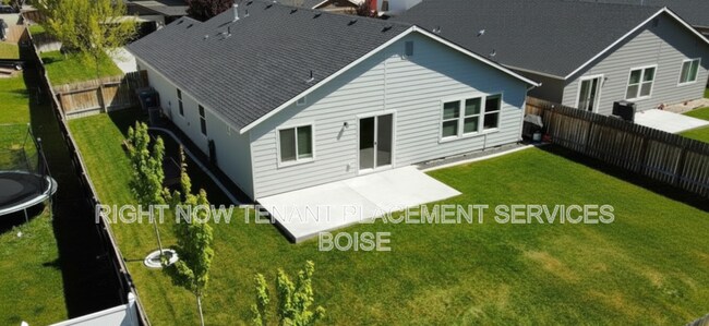 Photo - 25 S Shumway Ave