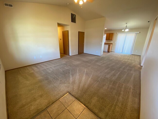 Photo - BONUS RENT SPECIAL! 3 Bedroom, 2 Bath Home for September Rent!