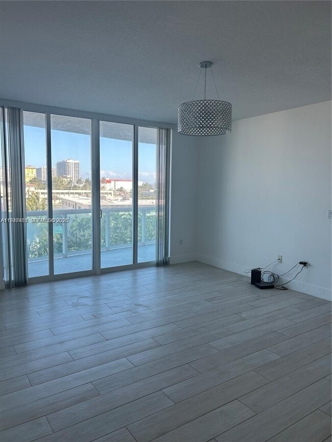 Photo - 7910 Harbor Island Dr Unit 408