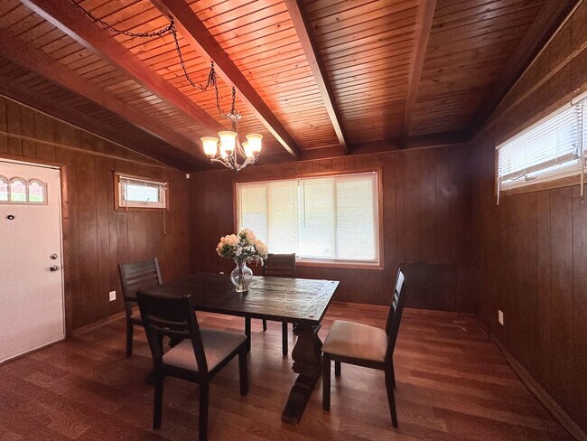 Photo - 4 Bedroom Bungalow for Rent! Euclid, Ohio